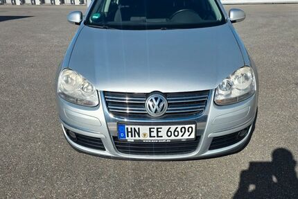 VW Golf 156.000 km 3.799 &euro; Lehrensteinsfeld 74251