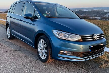 VW Touran 64.000 km 19.600 &euro; Obersontheim 74423