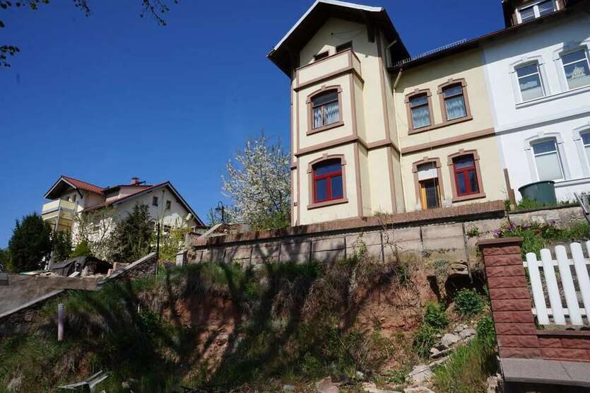 Haus zum Kaufen in Sondershausen 89.000 € 212 m²