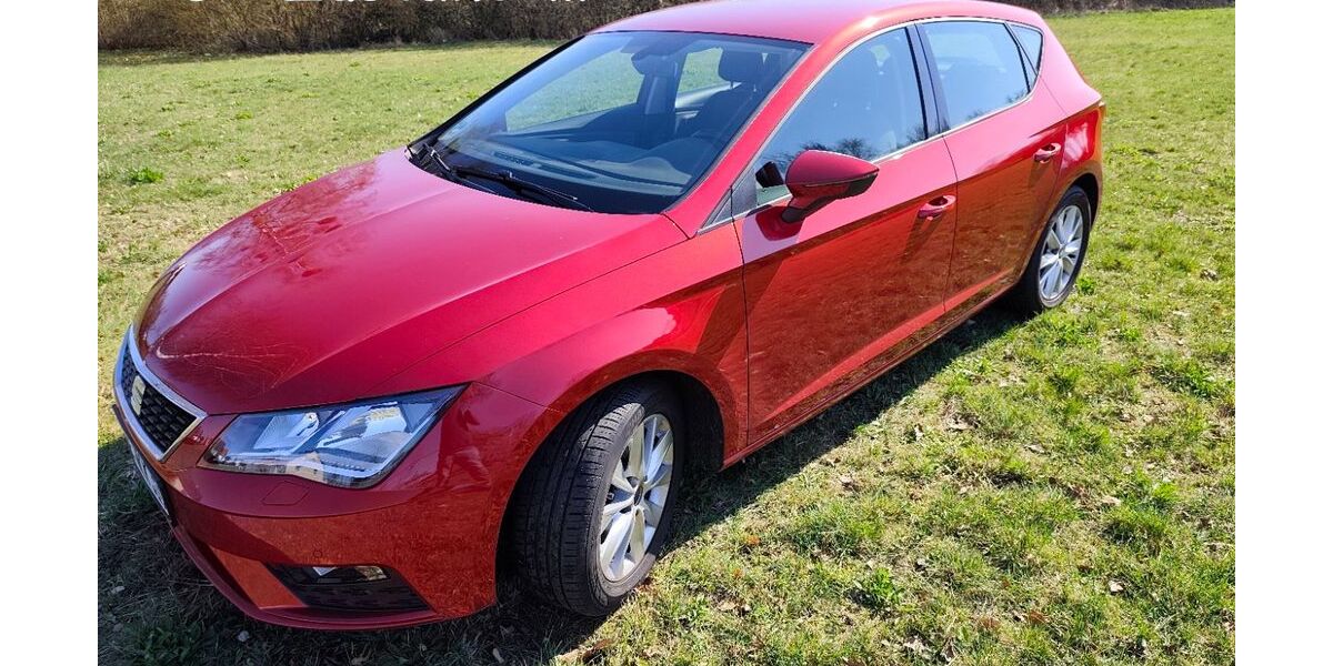 Seat Leon 108.300 km 8.990 &euro; Wolfsburg 38448