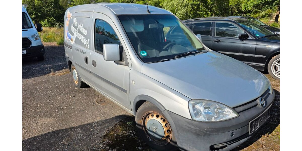 Opel Combo 234.000 km 750 &euro; zwickau 08064