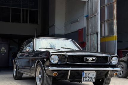 Ford Mustang 100.000 km 29.000 &euro; ichenhausen 89335