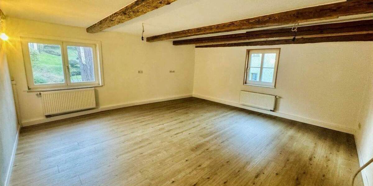 Einfamilienhaus Bad Schandau Ostrau - 6 Zimmer, 220 m&sup2;, 350.000&euro; | Angebot:25686249