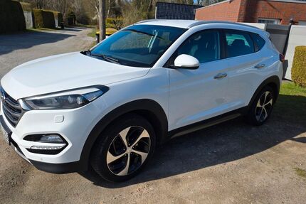 Hyundai TUCSON 138.000 km 14.500 &euro; Bremerhaven 27574