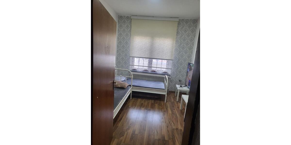 Mehrfamilienhaus, Wohnhaus Nordenham - 4 Zimmer, 104 m&sup2;, 130.000&euro; | Angebot:27002056