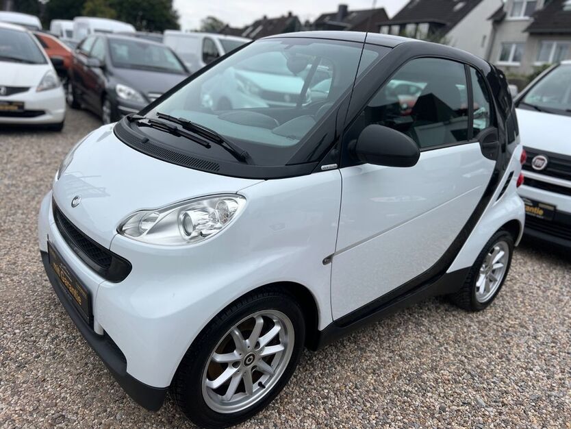 Smart ForTwo 102.000 km 4.000 € Essen 45355