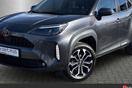 Toyota Yaris Cross 12.415 km 25.470 &euro; Rödermark 63322