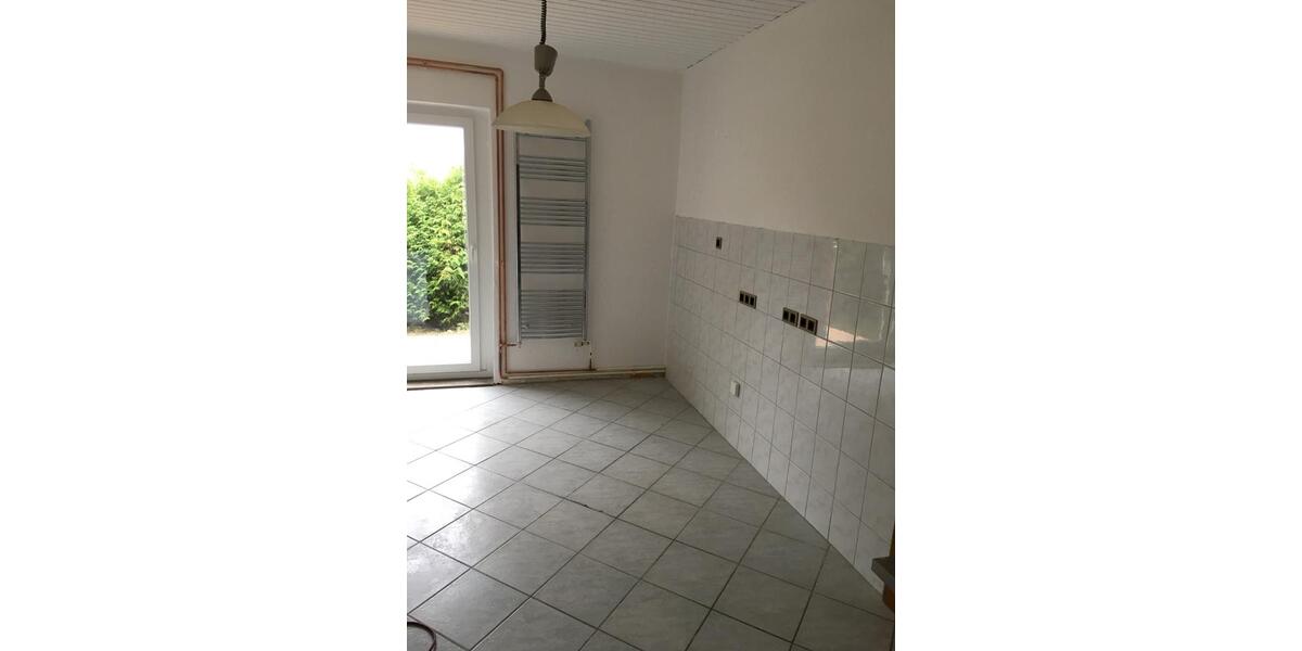 Einfamilienhaus Velpke - 8 Zimmer, 185 m&sup2;, 1.350&euro; | Angebot:26694275