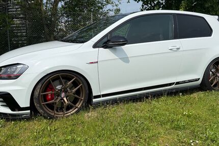 VW Golf 26.000 km 33.333 &euro; Willich 47877