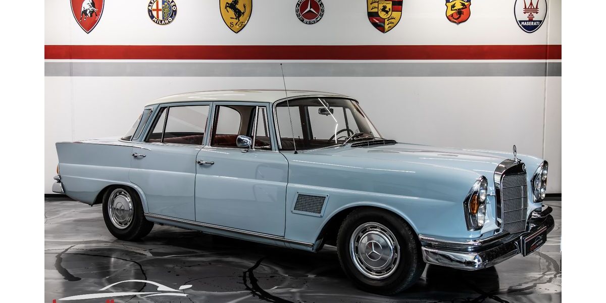 Mercedes-Benz 220 3.800 km 35.900 € Pastetten (nähe München) 85669
