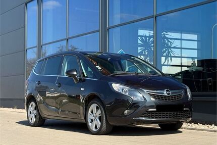 Opel Zafira Tourer