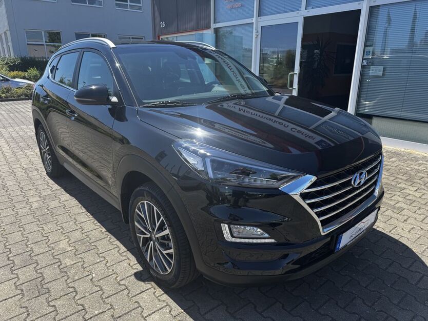 Hyundai TUCSON 73.680 km 18.980 € Cottbus 03051