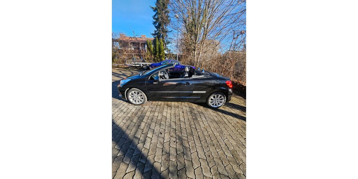 Peugeot 207 189.365 km 2.499 &euro; München 81245