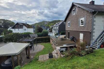 Haus zum Kaufen in Neunkirchen 200.000 € 154.3 m² 6 zimmer