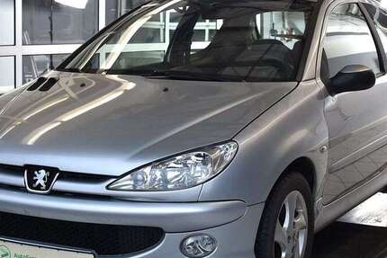 Peugeot 206 213.445 km 1.240 &euro; Bad Friedrichshall 74177