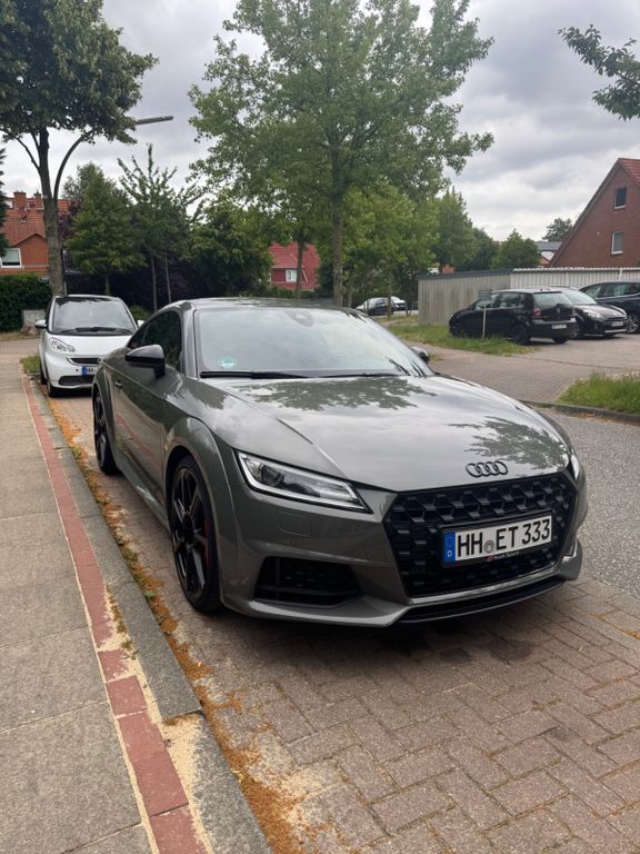 Audi TT 66.000 km 31.000 € Hamburg 21147