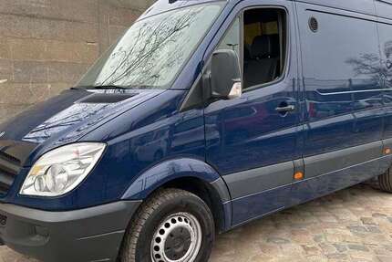 Mercedes-Benz Sprinter 179.337 km 9.290 &euro; Berlin 13055