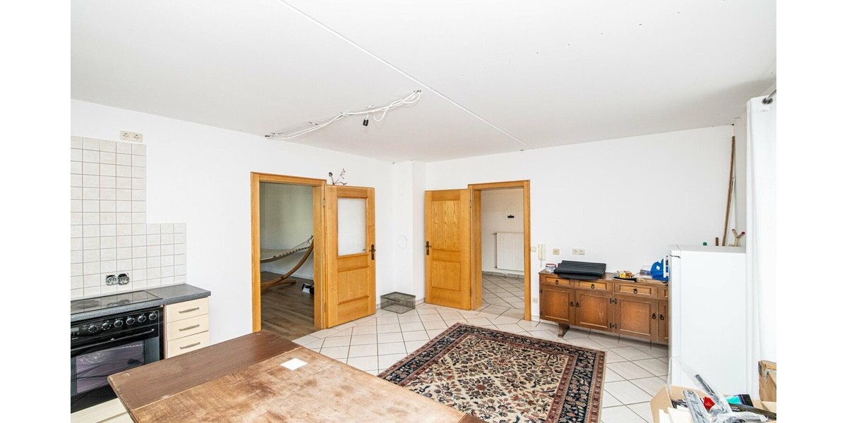 Individuelle Gestaltungsmöglichkeiten: Großzügiges Haus mit Werkstatt - Einfamilienhaus Neukirchen beim Heiligen Blut | Angebot:26557121