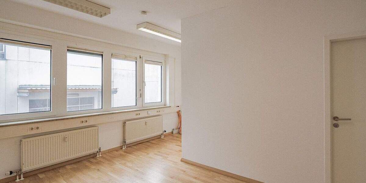Gewerbeobjekt Wustermark Elstal - 4 Zimmer, 170 m&sup2;, 265.000&euro; | Angebot:25686498