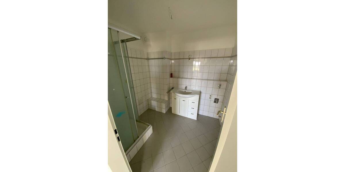 Etagenwohnung Mainz Lerchenberg - 3 Zimmer, 80 m&sup2;, 820&euro; | Angebot:26378670