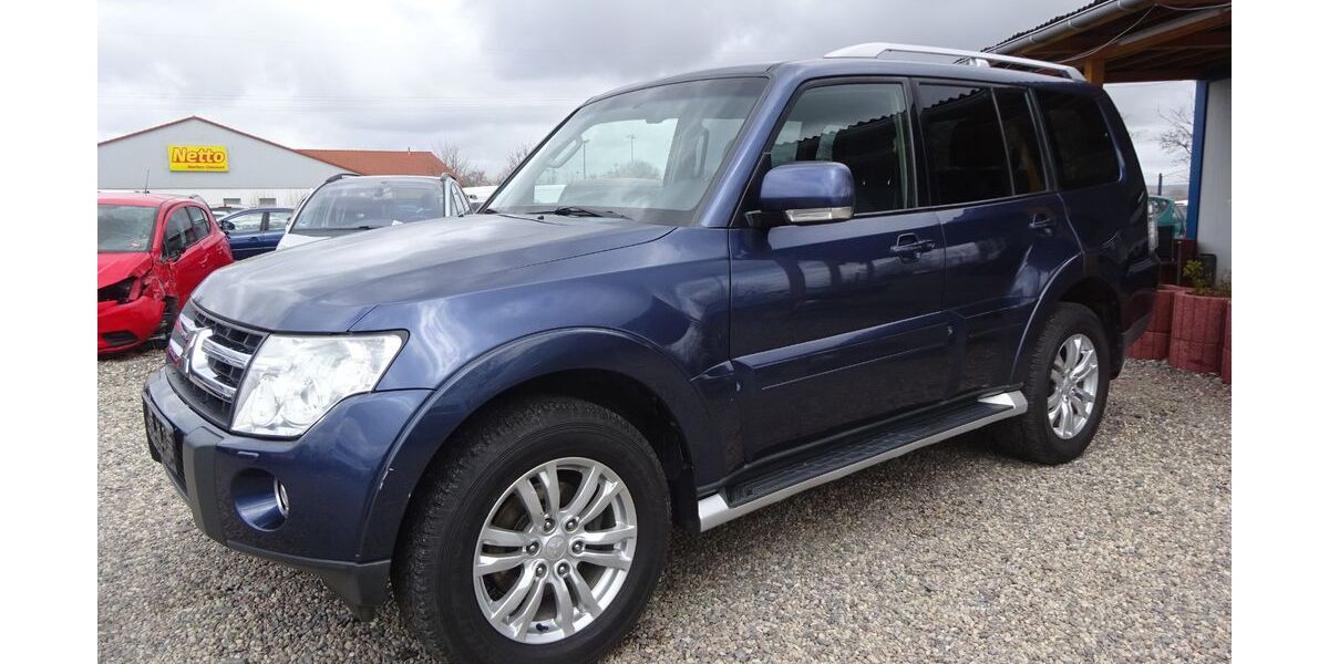 Mitsubishi Pajero 369.945 km 7.200 &euro; Dresden 01219