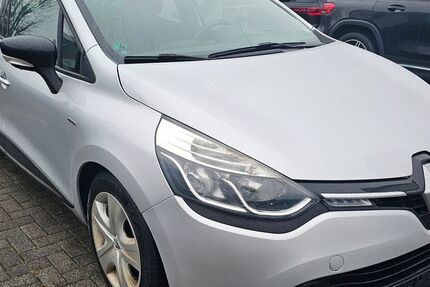 Renault Clio 128.000 km 6.399 € Bielefeld 33659
