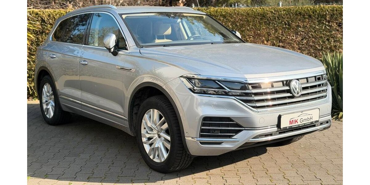 VW Touareg 264.318 km 24.898 &euro; Beesten 49832