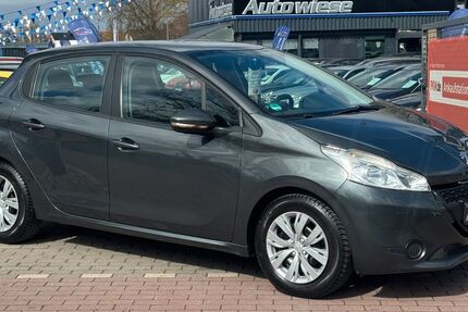 Peugeot 208 115.261 km 5.490 &euro; BERLIN 13127