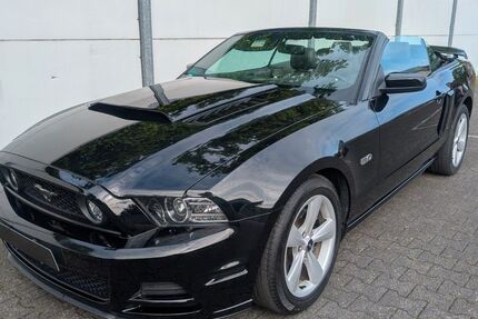 Ford Mustang 63.315 km 23.499 &euro; Detmold 32758