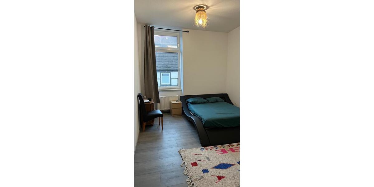 Etagenwohnung Iserlohn Letmathe - 4 Zimmer, 100 m&sup2;, 750&euro; | Angebot:26003667