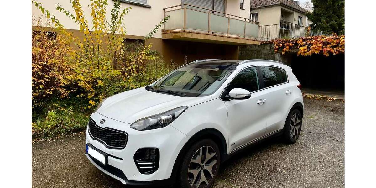 Kia Sportage 119.910 km 17.000 € Offenbach 63071