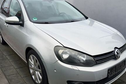 VW Golf 273.000 km 3.980 &euro; Leimbach 36433