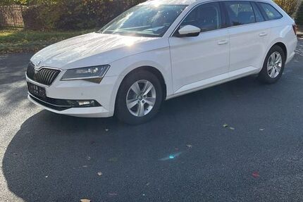 Skoda Superb 188.000 km 7.700 € Dortmund 44225