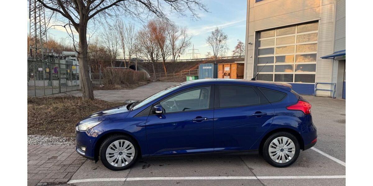 Ford Focus 92.291 km 8.200 &euro; Ismaning 85737
