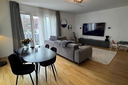 Haus Hamburg Wandsbek - 3.5 Zimmer, 85 m&sup2;, 1.999&euro; | Angebot:26012832