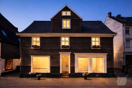 Haus Solingen Wald - 8 Zimmer, 140 m&sup2;, 285.000&euro; | Angebot:27744767