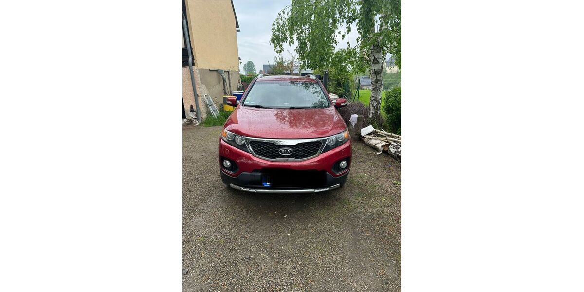 Kia Sorento 185.000 km 7.800 &euro; Niederfrohna 09243