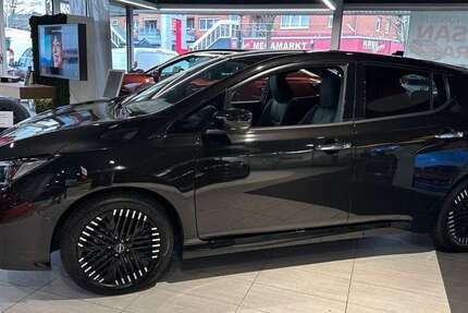 Nissan Leaf 8.000 km 19.990 &euro; Troisdorf 53840