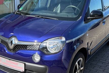 Renault Twingo 24.268 km 9.890 € Radevormwald 42477