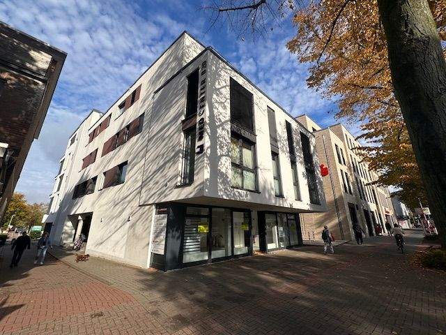 Gewerbeobjekt Buxtehude - 8 Zimmer, 187 m&sup2;, 2.400&euro; | Angebot:25745124