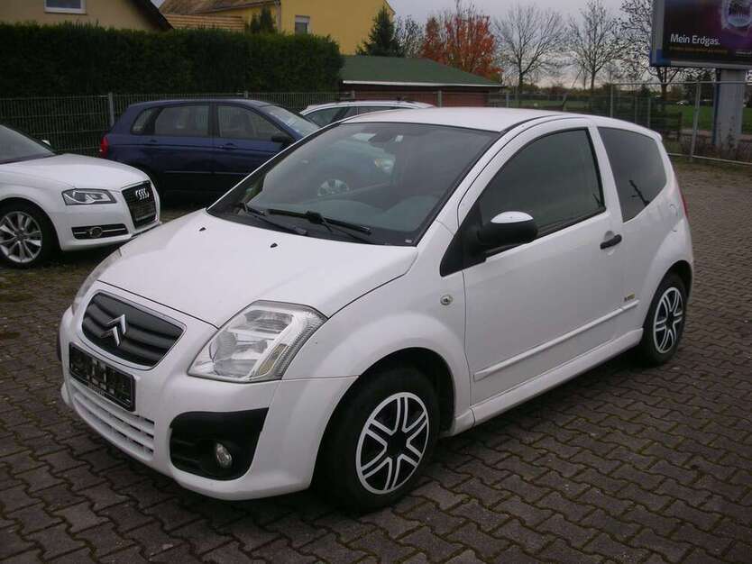 Citroen C2 123.695 km 2.299 € Halle 06116