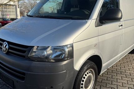 VW T5 Transporter 277.742 km 7.490 &euro; Nürnberg 90431