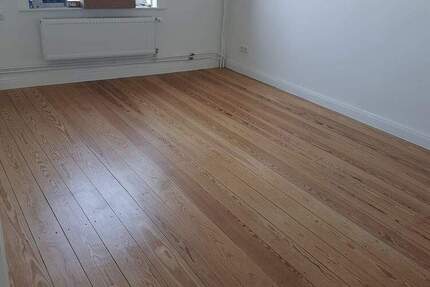 10 Min. bis zur Uni • Erstbezug nach Modernisierung • helle 2-Zi.-Whg ca. 56 m²