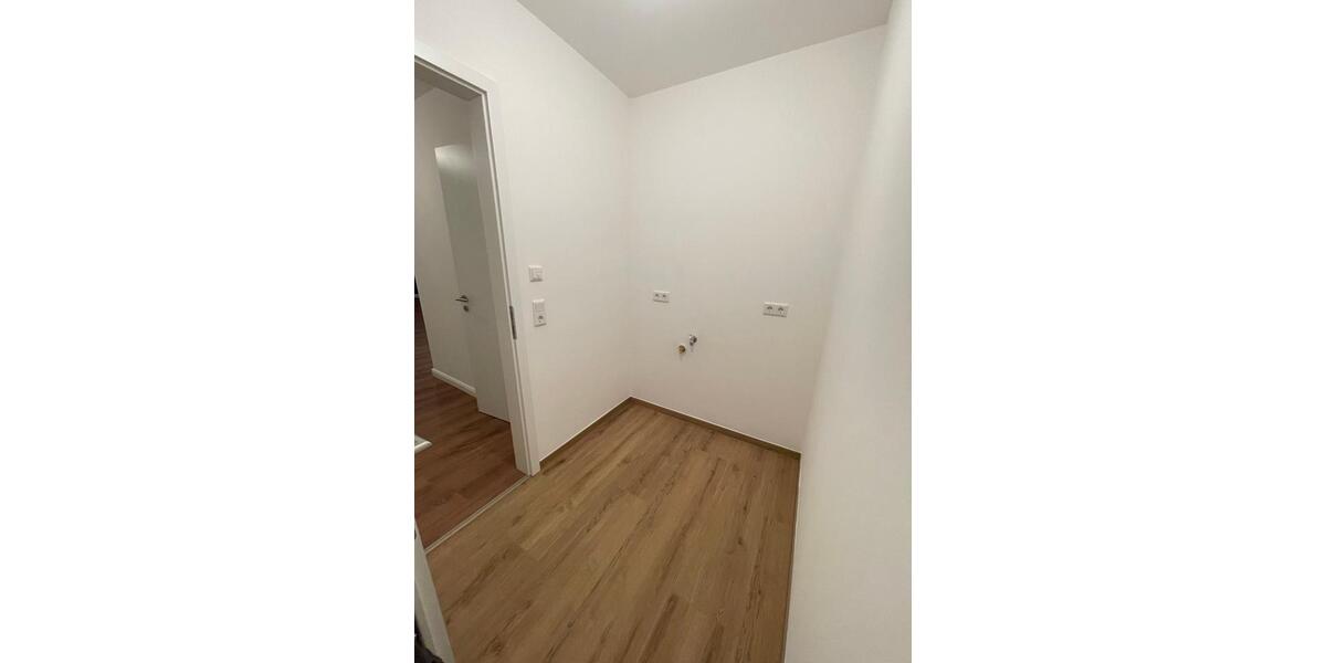 2-Zi-WG, Singel Wohnung, TerrasseGarten 2 zimmer