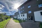 Hausnr. 35 3 Zimmer im 2. OG mit Balkon und toller Aussicht (frisch saniert) zimmer