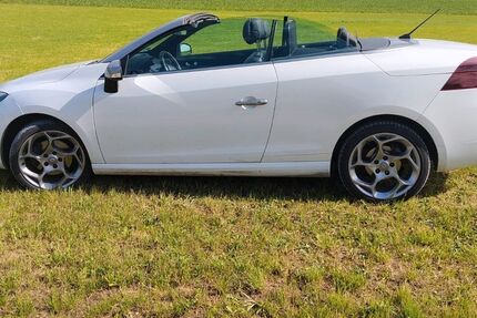Renault Megane 103.533 km 9.333 &euro; Harburg 86655
