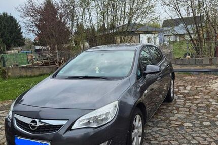 Opel Astra 102.670 km 4.990 &euro; Doberlug-Kirchhain 03253