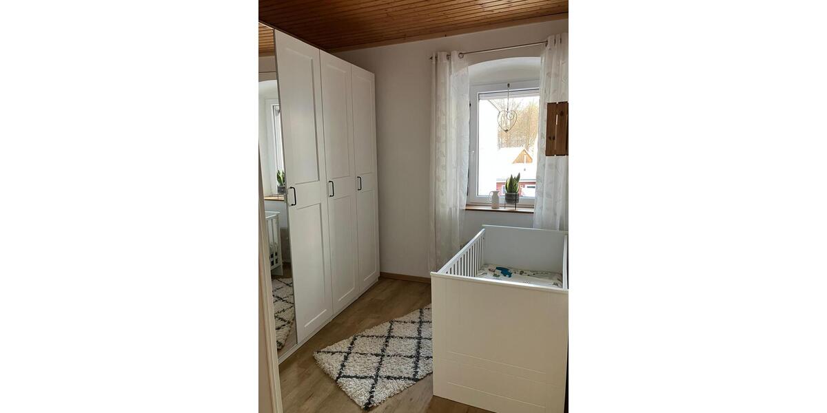 Reihenhaus Vilseck - 6 Zimmer, 135 m&sup2;, 289.000&euro; | Angebot:26773658