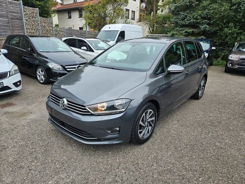 VW Golf 124.150 km 10.900 € Höchberg 97204