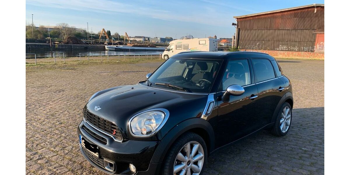 Mini Countryman S (Cooper) 116.000 km 8.350 &euro; Lübeck 23554